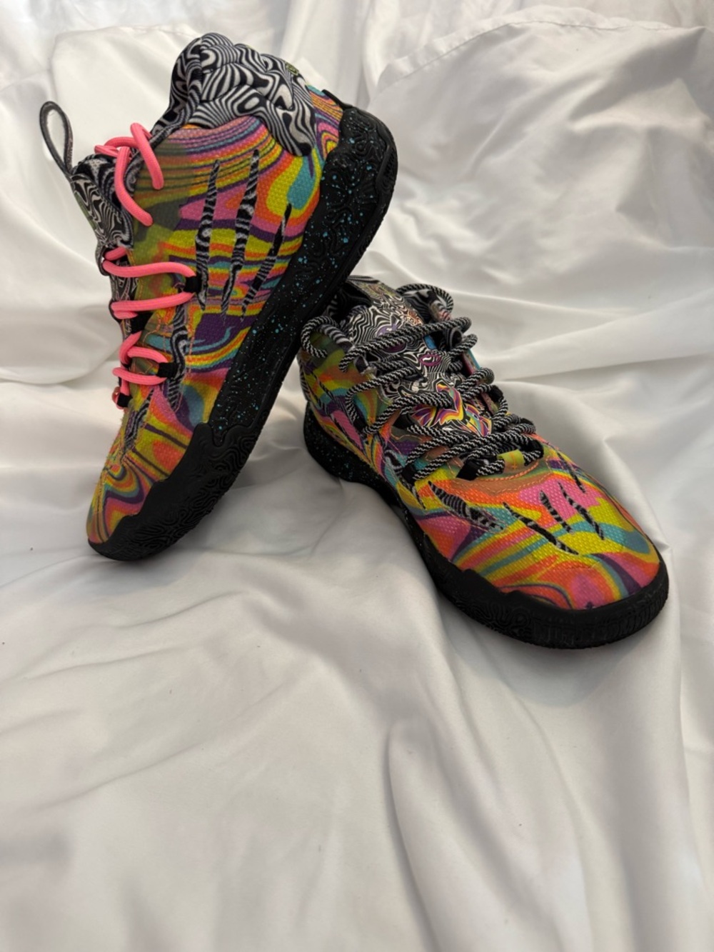 EUC PUMA x LaMelo Ball MB.03 Dexter's Laboratory Kids Basketball Shoes